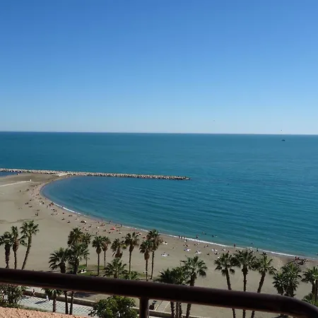 Con Espectaculares Vistas Y Terraza *